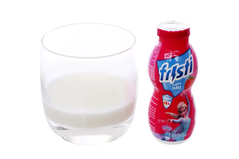 Sữa chua uống Fristi dâu lọ 80ml - vỉ 6 lọ