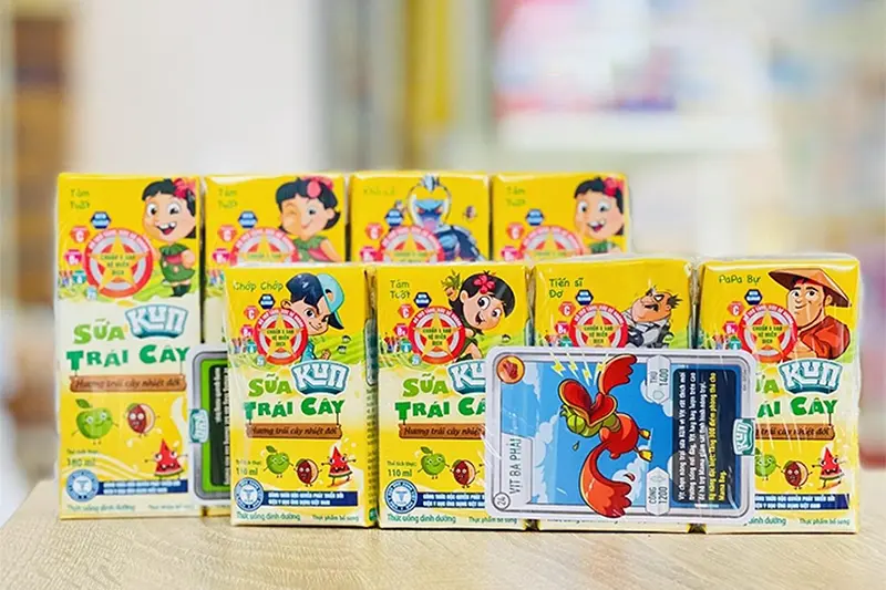 Sữa trái cây nhiệt đới Kun hộp 110ml - vỉ 4 hộp