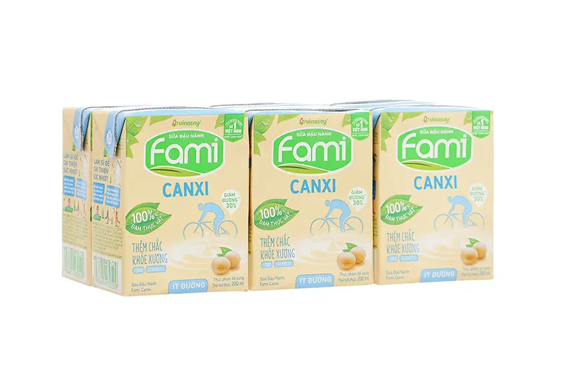 Sữa đậu nành Fami Canxi ít đường hộp 200ml - vỉ 6 hộp