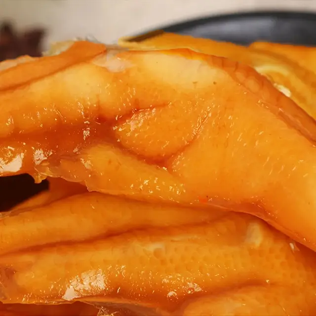 Chân gà đỏ TQ ăn sẵn - chiếc 32g