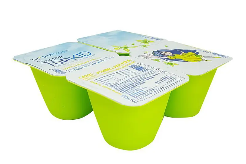 Sữa chua TH Topkid Vanilla hộp 60g - vỉ 4 hộp