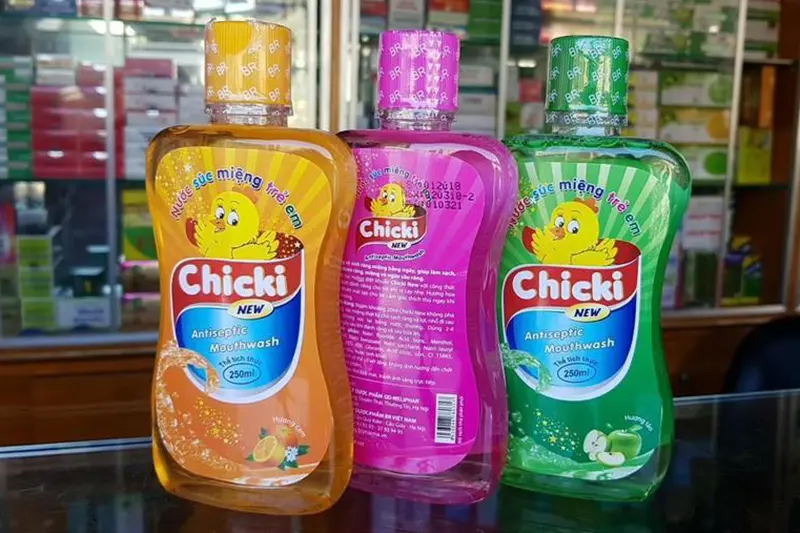 Nước súc miệng trẻ em Chicki cam - chai 250ml
